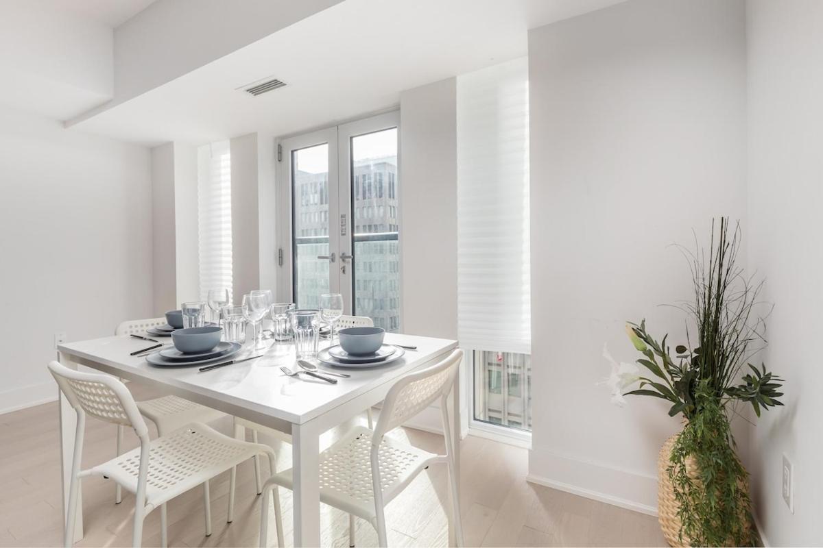Downtown 1 And Den W 3 Beds Sleeps 4 By Uoft Appartement *