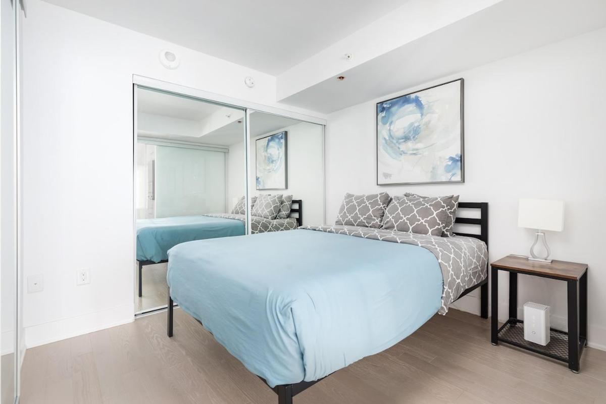 Downtown 1 And Den W 3 Beds Sleeps 4 By Uoft Appartement